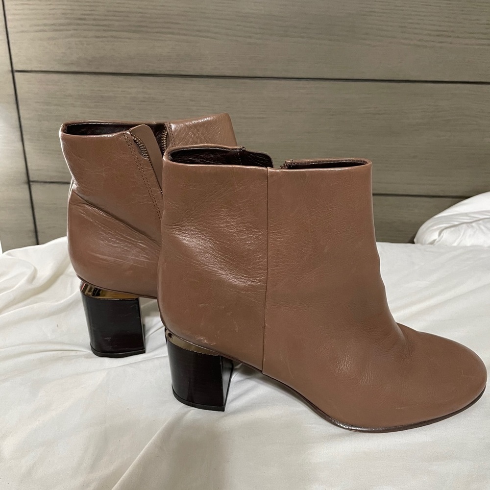 Tory Burch Boot | Women’s Size 9M
